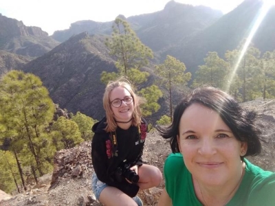 Mum and daughter embark on daily 5k challenge to help crisis torn children in Yemen